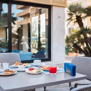 Hotel Fly Decó, Lido di Ostia